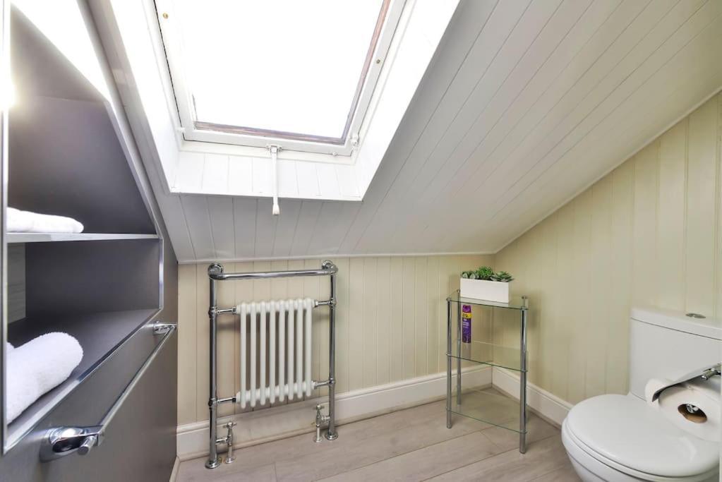 George IV Bridge - Superbly Located 3 Bedroom! Edinburgh Exterior photo